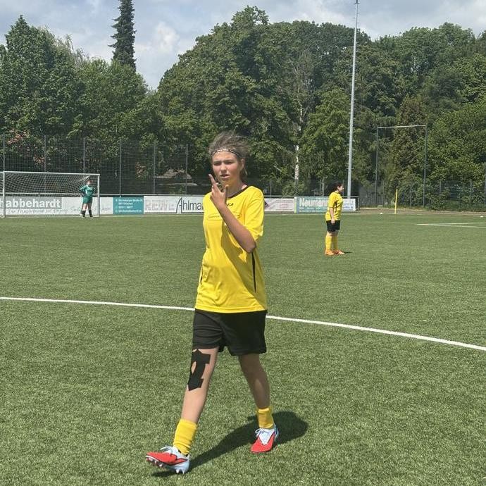 Fußball-L.-M. 26.9 (vergrößerte Bildansicht wird geöffnet)