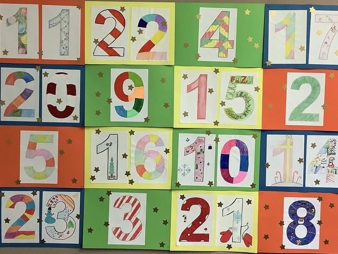 Adventskalender in Zahlen (vergrößerte Bildansicht wird geöffnet)