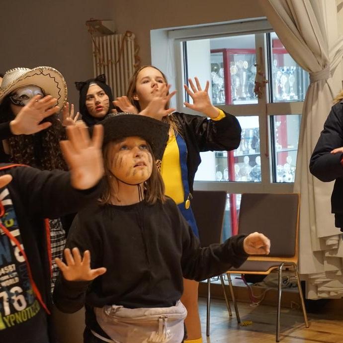 Karneval 21 (vergrößerte Bildansicht wird geöffnet)