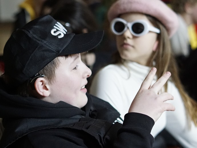 Karneval 9 (vergrößerte Bildansicht wird geöffnet)