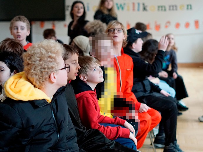 Karneval 16 (vergrößerte Bildansicht wird geöffnet)