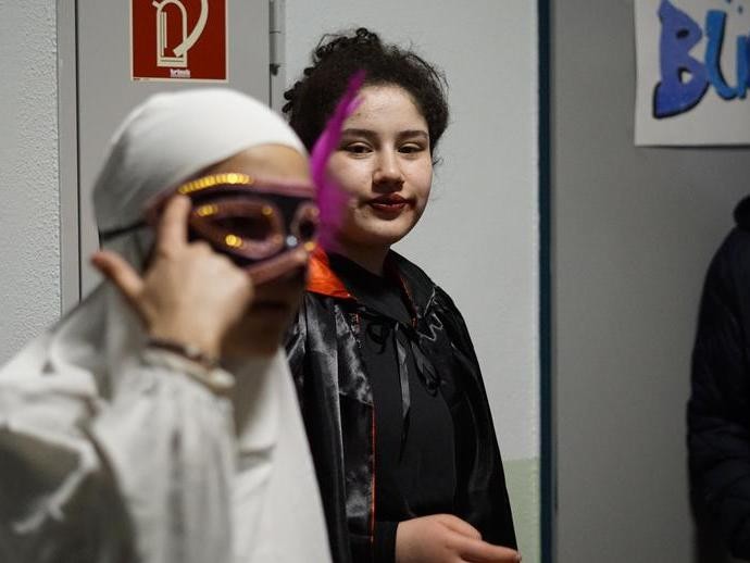 Karneval 11 (vergrößerte Bildansicht wird geöffnet)