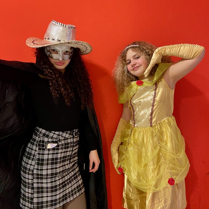 Karneval 3 (vergrößerte Bildansicht wird geöffnet)