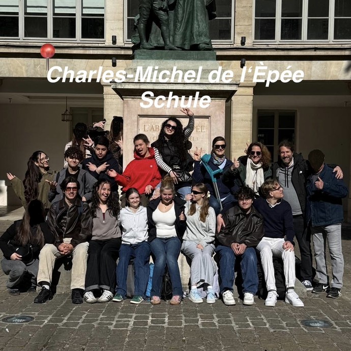 Paris 3 (vergrößerte Bildansicht wird geöffnet)